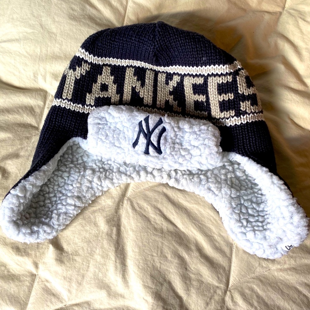 Yankees hat with ear flaps